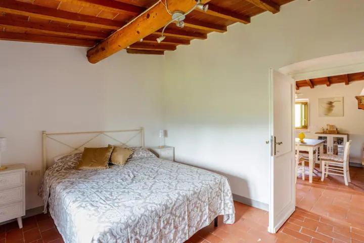 Apartment Tenuta Poggio Ai Mandorli